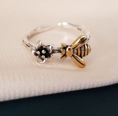 Renaissance Honey Bee and Flower Ring